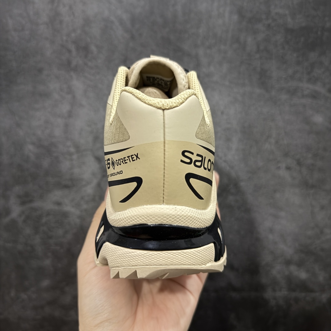 图片[4]-【PK升级版】SALOMON XT-6 GTX萨洛蒙潮流越野机能户外功能鞋 棕色 474455 全新版本出货 好货不怕晚 品质 细节 材料都是肉眼可以见！ 售前售后也是其它工厂无法匹敌！ 纯原外贸平台特供订单 耗时半年巨作 全套原纸板楦头开发 原厂特供网布配套加持 确保原汁原味 完美呈现版型 原档数据独家私模五层组合大底 原装Ortholite轻量化鞋垫 中底布带钢印编号 原厂TPU锁扣 进口港宝加持 后跟自然饱满 还原公司包裹性 鞋面以“锯齿”状的包裹系统呈现 在基色底之下加入了各种色点缀 将公司的最新技术和时尚前卫的造型融入耐用的长跑款式中 鞋面由 TPU 薄膜制成 并焊接在高耐磨网眼上 使其既时尚又坚固 由 ACS底盘支撑 可增强稳定性和支撑力 以及由橡胶凸耳 Contragrip外底覆盖的 EVA 缓冲中底 旨在应对崎岖的地形 鞋舌上的彩色Salomon 标签、Quicklace 系统以及鞋头、鞋舌和鞋跟上的附加品牌使细节更加完美 让穿着者可以轻松驾驭户外与通勤下的任何运动生活场景 无缝鞋身户外随意纵横 颜值与脚感兼备 出街通勤 绝对非常吸睛 你值得拥有 尺码：36 36.5 37.5 38 38.5 39 40 40.5 41 42 42.5 43 44 44.5 45-选品中心