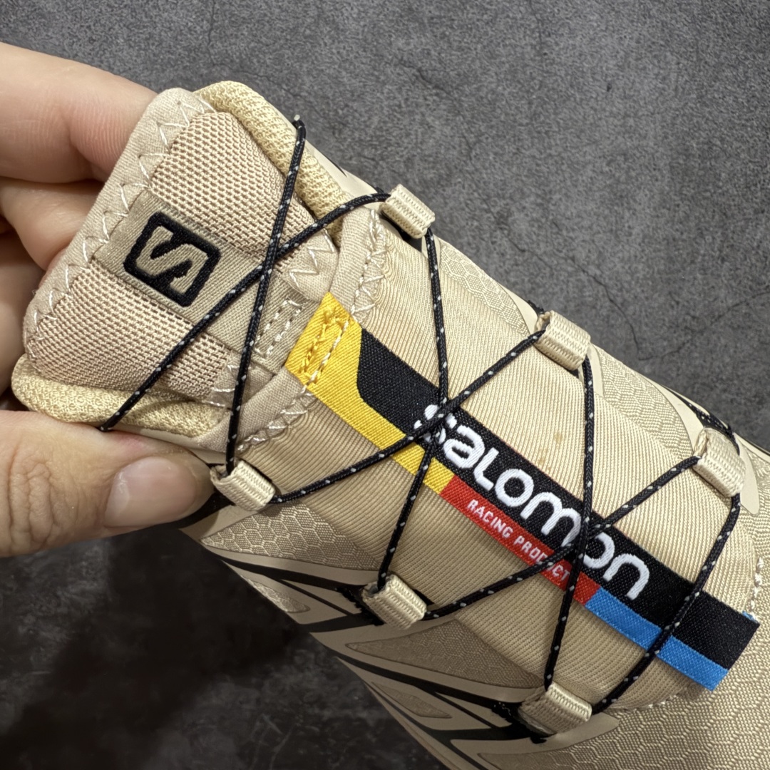 图片[5]-【PK升级版】SALOMON XT-6 GTX萨洛蒙潮流越野机能户外功能鞋 棕色 474455 全新版本出货 好货不怕晚 品质 细节 材料都是肉眼可以见！ 售前售后也是其它工厂无法匹敌！ 纯原外贸平台特供订单 耗时半年巨作 全套原纸板楦头开发 原厂特供网布配套加持 确保原汁原味 完美呈现版型 原档数据独家私模五层组合大底 原装Ortholite轻量化鞋垫 中底布带钢印编号 原厂TPU锁扣 进口港宝加持 后跟自然饱满 还原公司包裹性 鞋面以“锯齿”状的包裹系统呈现 在基色底之下加入了各种色点缀 将公司的最新技术和时尚前卫的造型融入耐用的长跑款式中 鞋面由 TPU 薄膜制成 并焊接在高耐磨网眼上 使其既时尚又坚固 由 ACS底盘支撑 可增强稳定性和支撑力 以及由橡胶凸耳 Contragrip外底覆盖的 EVA 缓冲中底 旨在应对崎岖的地形 鞋舌上的彩色Salomon 标签、Quicklace 系统以及鞋头、鞋舌和鞋跟上的附加品牌使细节更加完美 让穿着者可以轻松驾驭户外与通勤下的任何运动生活场景 无缝鞋身户外随意纵横 颜值与脚感兼备 出街通勤 绝对非常吸睛 你值得拥有 尺码：36 36.5 37.5 38 38.5 39 40 40.5 41 42 42.5 43 44 44.5 45-选品中心