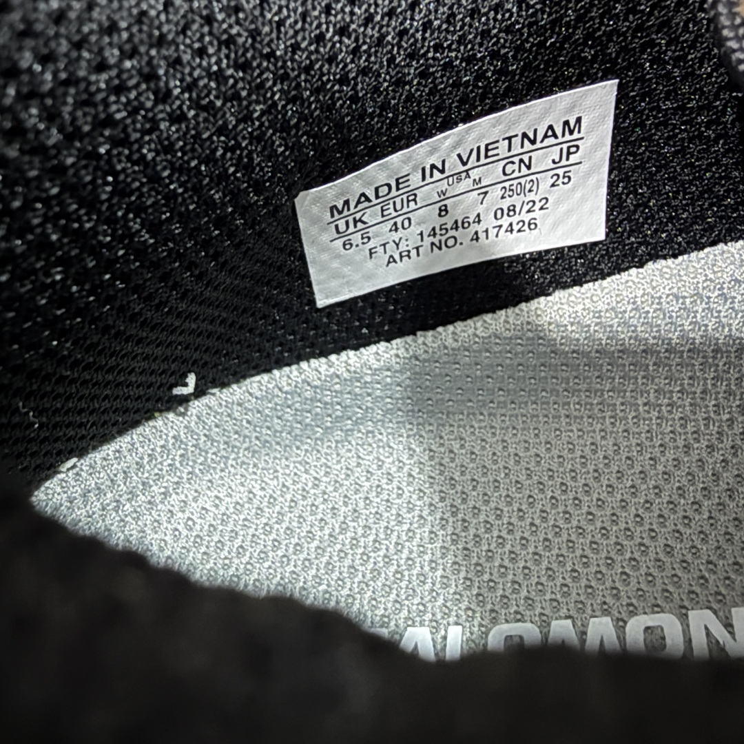 图片[6]-【PK升级版】SALOMON XT-6 FT 萨洛蒙潮流越野机能户外功能鞋 黑银 478640 全新版本出货 好货不怕晚 品质 细节 材料都是肉眼可以见！ 售前售后也是其它工厂无法匹敌！ 纯原外贸平台特供订单 耗时半年巨作 全套原纸板楦头开发 原厂特供网布配套加持 确保原汁原味 完美呈现版型 原档数据独家私模五层组合大底 原装Ortholite轻量化鞋垫 中底布带钢印编号 原厂TPU锁扣 进口港宝加持 后跟自然饱满 还原公司包裹性 鞋面以“锯齿”状的包裹系统呈现 在基色底之下加入了各种色点缀 将公司的最新技术和时尚前卫的造型融入耐用的长跑款式中 鞋面由 TPU 薄膜制成 并焊接在高耐磨网眼上 使其既时尚又坚固 由 ACS底盘支撑 可增强稳定性和支撑力 以及由橡胶凸耳 Contragrip外底覆盖的 EVA 缓冲中底 旨在应对崎岖的地形 鞋舌上的彩色Salomon 标签、Quicklace 系统以及鞋头、鞋舌和鞋跟上的附加品牌使细节更加完美 让穿着者可以轻松驾驭户外与通勤下的任何运动生活场景 无缝鞋身户外随意纵横 颜值与脚感兼备 出街通勤 绝对非常吸睛 你值得拥有 尺码：36 36.5 37.5 38 38.5 39 40 40.5 41 42 42.5 43 44 44.5 45-选品中心