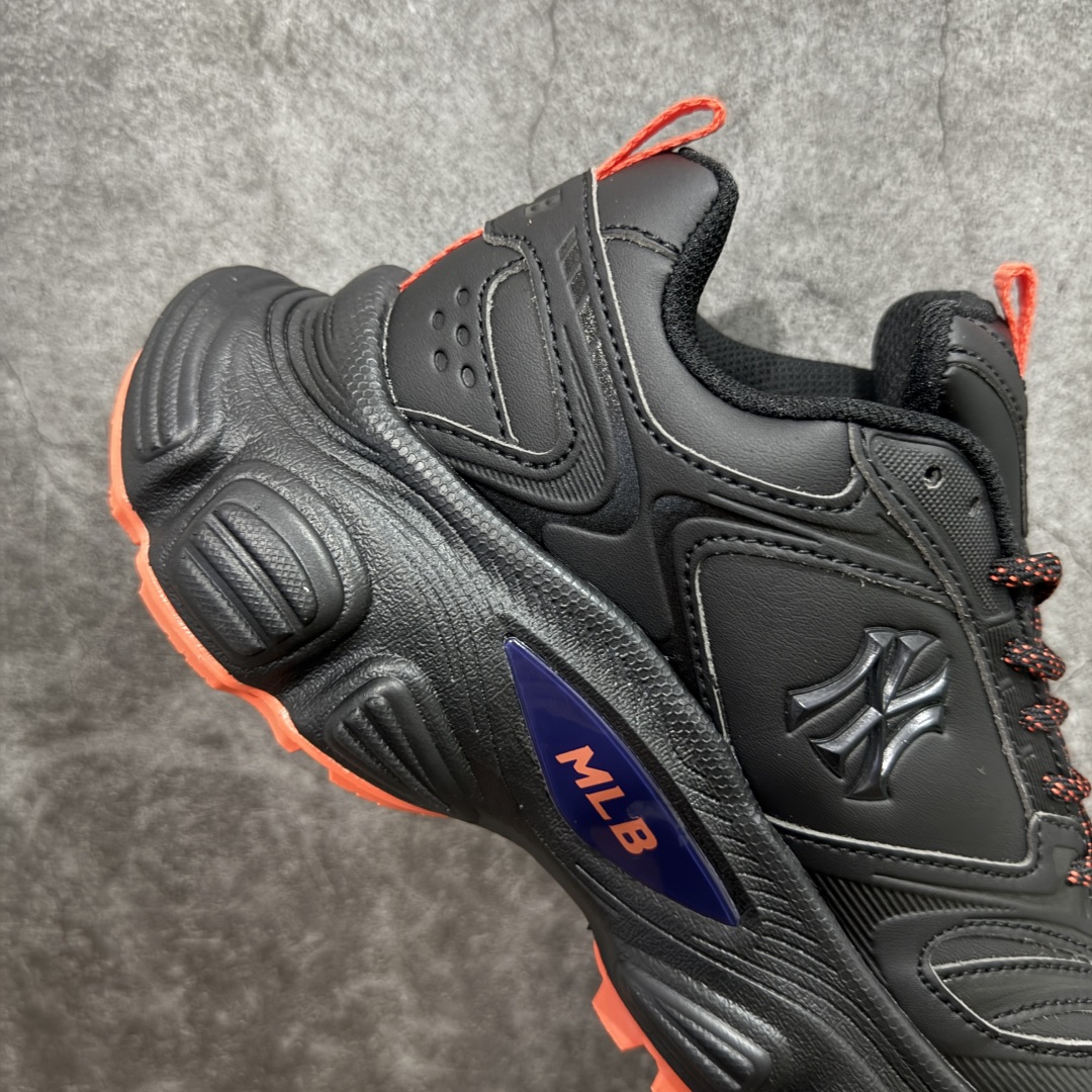 图片[7]-【纯原版】MLB Winner Chunky 25新款 NY百搭舒适休闲潮流运动厚底增高 防滑耐磨 低帮 老爹鞋 男女同款 潮流厚底时尚街头赛博皮面老爹鞋 MLB官方同步出货 虞书欣等众多潮流明星同款 高弹双层MD大底 原楦原档案数据开发版型（完美鞋头弧度/后套收口效果🆚市面文案版本‼️） 原厂立体填充鞋舌海绵 中底注胶孔原数据开发模具大底原厂转印标市面上唯一纯原版本 原材料打造 内增高6cm 原厂1：1模具开发 原厂进口纳米材质 原厂 全套手提袋 原盒雷射防伪标包装 天猫订单品质 官网尺码：35 36 36.5 37.5 38 38.5 39 40 40.5 41 42 42.5 43 44 45-选品中心