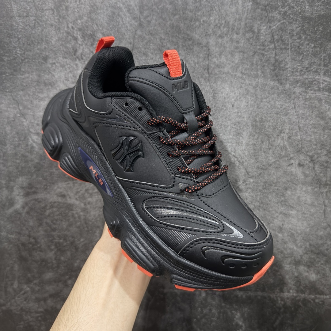 图片[3]-【纯原版】MLB Winner Chunky 25新款 NY百搭舒适休闲潮流运动厚底增高 防滑耐磨 低帮 老爹鞋 男女同款 潮流厚底时尚街头赛博皮面老爹鞋 MLB官方同步出货 虞书欣等众多潮流明星同款 高弹双层MD大底 原楦原档案数据开发版型（完美鞋头弧度/后套收口效果🆚市面文案版本‼️） 原厂立体填充鞋舌海绵 中底注胶孔原数据开发模具大底原厂转印标市面上唯一纯原版本 原材料打造 内增高6cm 原厂1：1模具开发 原厂进口纳米材质 原厂 全套手提袋 原盒雷射防伪标包装 天猫订单品质 官网尺码：35 36 36.5 37.5 38 38.5 39 40 40.5 41 42 42.5 43 44 45-选品中心