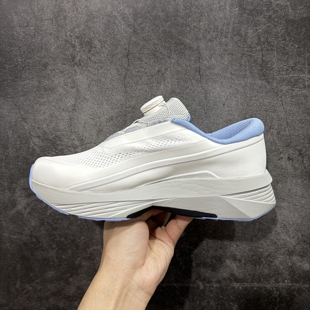 图片[2]-【公司级】DESCENTE BOA迪桑特轻盈缓震透气鞋面时尚休闲运动越野跑鞋 官方同步上架适合技术路线单日徒步穿着 aeriosflgtx鞋受到长途野外跑步鞋的启发 适合在变化的地形上进行快速轻快的徒步旅行穿着，舒适而有支撑性，使您充满信心。该设计与脚部融为一体，可最大限度地减少摩擦 尺码： 36-45 带半码-选品中心