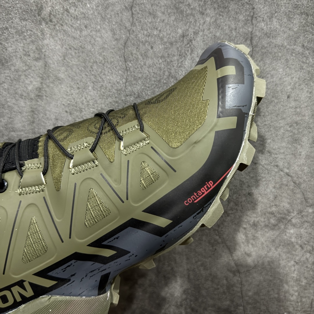 图片[6]-【莞产版本】萨洛蒙/Salomon Speed Cross 6织物皮革低帮全能越野透气休闲运动鞋 Salomon 正式推出全新概念鞋款 SPEEDCROSS 以侵略性设计与先锋户外美学融合 相互交织出纵横山野和城市间的跑鞋轮廓 由混合网眼织物与皮革打造鞋面 辅以皮革细节点缀增强视觉冲击 整体以爪痕式的鞋面纹路搭配流线型轮廓呈现 极具辨识度的夸张外大底设计 增高之余更适合城市生活环境的舒适防滑效果 功能性层面 鞋面 3D 开放式网眼最大限度提供着用透气性 并注入合成材料为户外穿着带来极大的耐用和保护性 得益于 Salomon 多项功能性科技 从中底到鞋带系统都为脚部提供了一个安全和舒适的贴合感 并在松散、柔软、崎岖和不平坦的地形环境上带来卓越的抓地力 尺码：40-46-选品中心