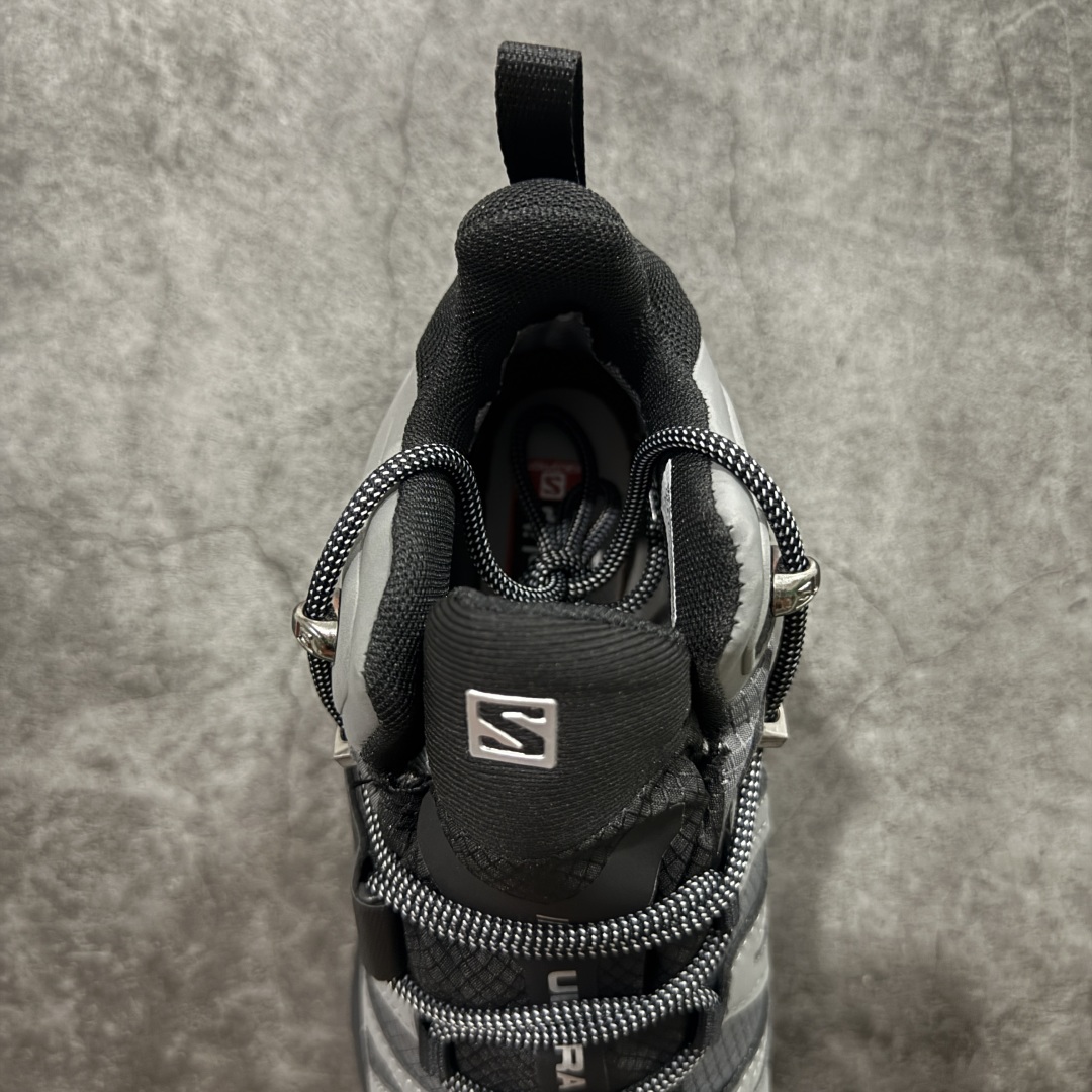 图片[8]-【莞产版本】SALOMON萨洛蒙 X Ultra 4 MID GTX 舒适 耐磨防水包裹性支撑抗冲击 中帮 户外功能鞋 男款 Salomon萨洛蒙 X ULTRA 4 MID GTX 从整体的鞋身设计不难看出从大哥4D的影子，无论是分段的鞋头包裹还是鞋侧的锯尺化设计，都沿袭了这一经典的设计理念。极致的性能与穿着的舒适性这盏天平它找到了绝妙的平衡。Advanced Chassis®这款大底的耐用性和抓地力相当不错，这双鞋上能漫步山野 下能融入城市之间。 尺码：40-46-选品中心