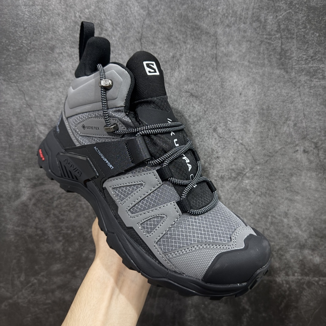 图片[3]-【莞产版本】SALOMON萨洛蒙 X Ultra 4 MID GTX 舒适 耐磨防水包裹性支撑抗冲击 中帮 户外功能鞋 男款 Salomon萨洛蒙 X ULTRA 4 MID GTX 从整体的鞋身设计不难看出从大哥4D的影子，无论是分段的鞋头包裹还是鞋侧的锯尺化设计，都沿袭了这一经典的设计理念。极致的性能与穿着的舒适性这盏天平它找到了绝妙的平衡。Advanced Chassis®这款大底的耐用性和抓地力相当不错，这双鞋上能漫步山野 下能融入城市之间。 尺码：40-46-选品中心