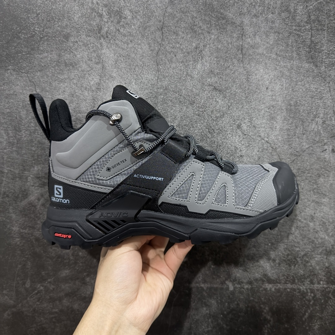 【莞产版本】SALOMON萨洛蒙 X Ultra 4 MID GTX 舒适 耐磨防水包裹性支撑抗冲击 中帮 户外功能鞋 男款 Salomon萨洛蒙 X ULTRA 4 MID GTX 从整体的鞋身设计不难看出从大哥4D的影子，无论是分段的鞋头包裹还是鞋侧的锯尺化设计，都沿袭了这一经典的设计理念。极致的性能与穿着的舒适性这盏天平它找到了绝妙的平衡。Advanced Chassis®这款大底的耐用性和抓地力相当不错，这双鞋上能漫步山野 下能融入城市之间。 尺码：40-46-选品中心