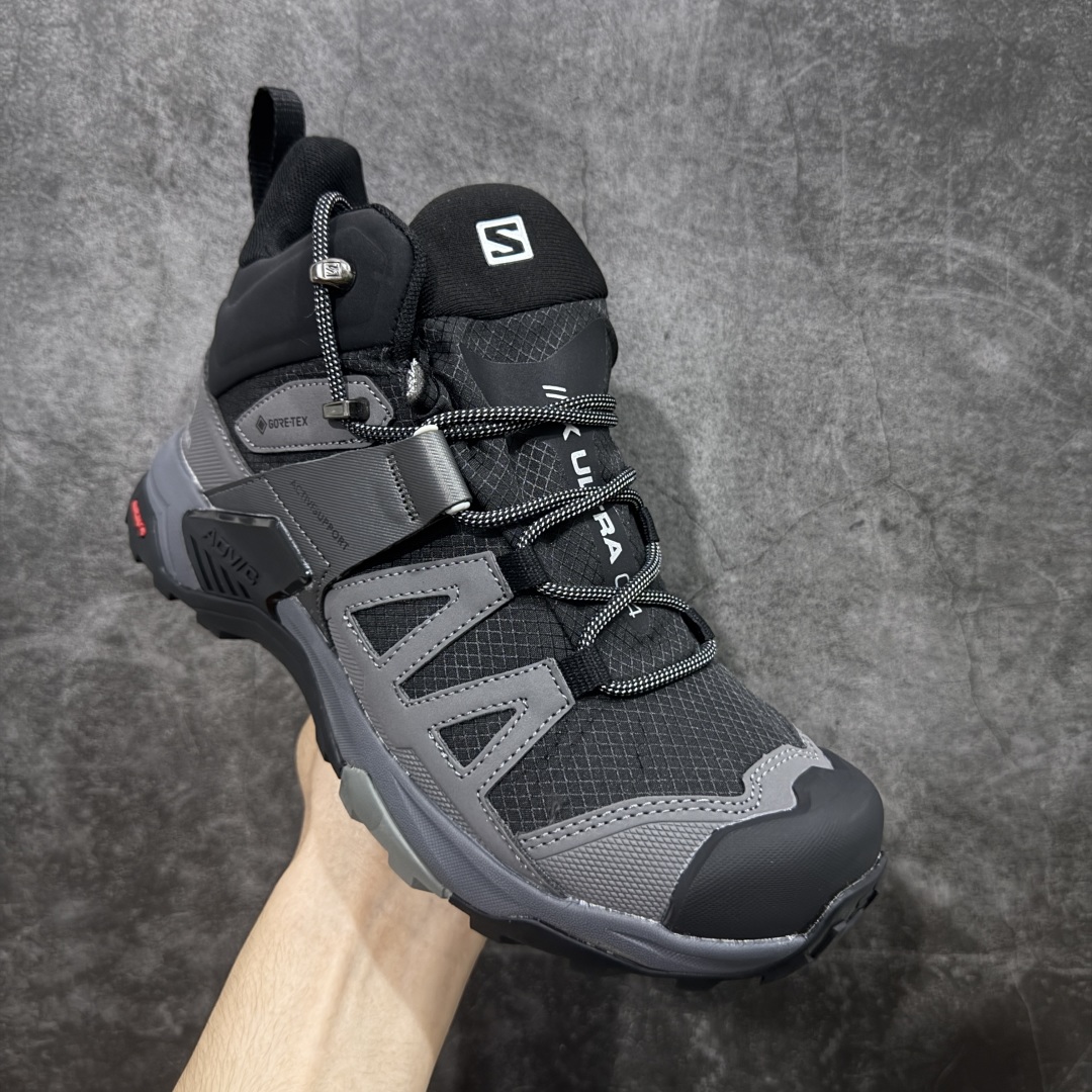 图片[3]-【莞产版本】SALOMON萨洛蒙 X Ultra 4 MID GTX 舒适 耐磨防水包裹性支撑抗冲击 中帮 户外功能鞋 男款 Salomon萨洛蒙 X ULTRA 4 MID GTX 从整体的鞋身设计不难看出从大哥4D的影子，无论是分段的鞋头包裹还是鞋侧的锯尺化设计，都沿袭了这一经典的设计理念。极致的性能与穿着的舒适性这盏天平它找到了绝妙的平衡。Advanced Chassis®这款大底的耐用性和抓地力相当不错，这双鞋上能漫步山野 下能融入城市之间。 尺码：40-46-选品中心