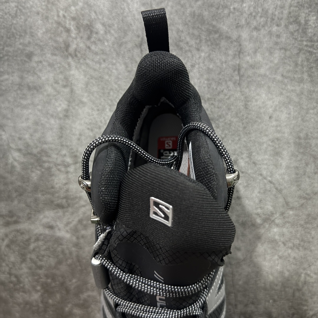 图片[8]-【莞产版本】SALOMON萨洛蒙 X Ultra 4 MID GTX 舒适 耐磨防水包裹性支撑抗冲击 中帮 户外功能鞋 男款 Salomon萨洛蒙 X ULTRA 4 MID GTX 从整体的鞋身设计不难看出从大哥4D的影子，无论是分段的鞋头包裹还是鞋侧的锯尺化设计，都沿袭了这一经典的设计理念。极致的性能与穿着的舒适性这盏天平它找到了绝妙的平衡。Advanced Chassis®这款大底的耐用性和抓地力相当不错，这双鞋上能漫步山野 下能融入城市之间。 尺码：40-46-选品中心