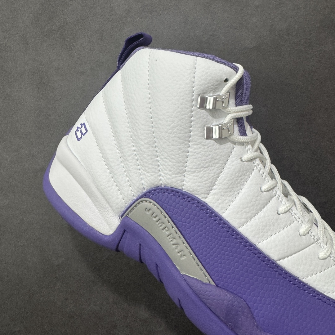 图片[6]-【头层真碳版】Air Jordan AJ12 Retro 篮球鞋 正确版型 头层皮料 真碳板 原厂定制金属扣 原厂电绣 超高性价比 货号：CT8013-150 尺码：40 40.5 41 42 42.5 43 44 44.5 45 45.5 46 47.5 48 编码：GLB320330-选品中心
