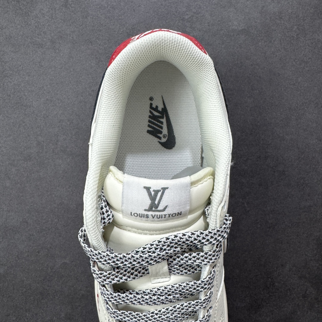 图片[7]-【定制版】NK SB Dunk Low LV联名 米灰红布标 高端定制 低帮休闲板鞋 #定制鞋盒 大厂纯原品质出货 超高清洁度 皮料切割干净无任何毛边 细节完美 货号：HT5088-606 尺码：36 36.5 37.5 38 38.5 39 40 40.5 41 42 42.5 43 44 44.5 45 编码：HXSB330340-选品中心