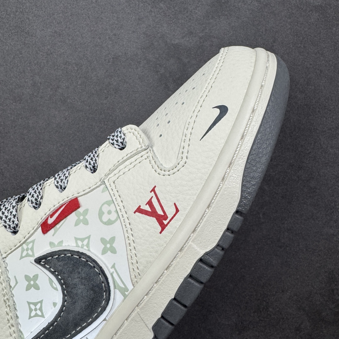 图片[5]-【定制版】NK SB Dunk Low LV联名 米灰红布标 高端定制 低帮休闲板鞋 #定制鞋盒 大厂纯原品质出货 超高清洁度 皮料切割干净无任何毛边 细节完美 货号：HT5088-606 尺码：36 36.5 37.5 38 38.5 39 40 40.5 41 42 42.5 43 44 44.5 45 编码：HXSB330340-选品中心