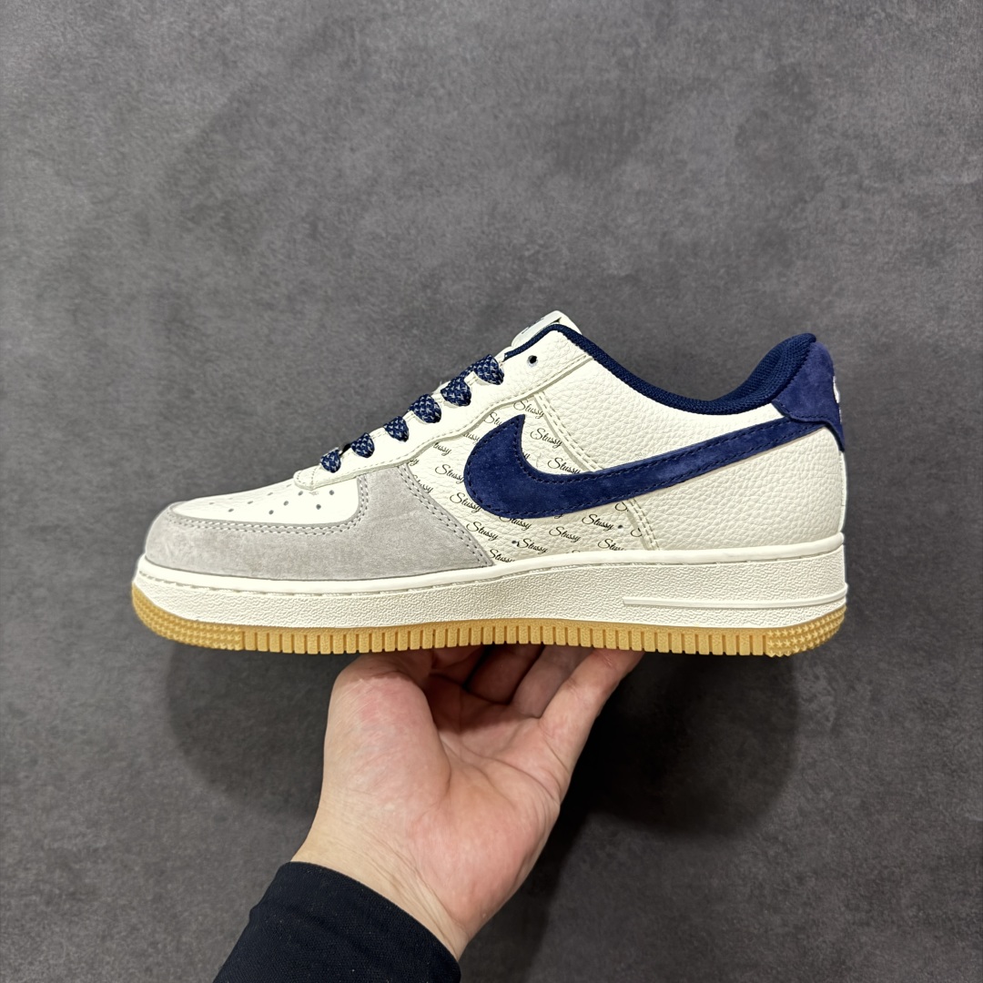 图片[2]-【定制版】Stussy x Nk Air Force 1’07 定制配色 斯图西联名 空军一号低帮经典低帮休闲百搭板鞋 定制鞋盒 大厂流水作业生产 超高清洁度 皮料切割干净无任何毛边 内置蜂窝气垫 细节完美 货号：JS8028-016  尺码：36 36.5 37.5 38 38.5 39 40 40.5 41 42 42.5 43 44 44.5 45 编码：HXSB310320-选品中心