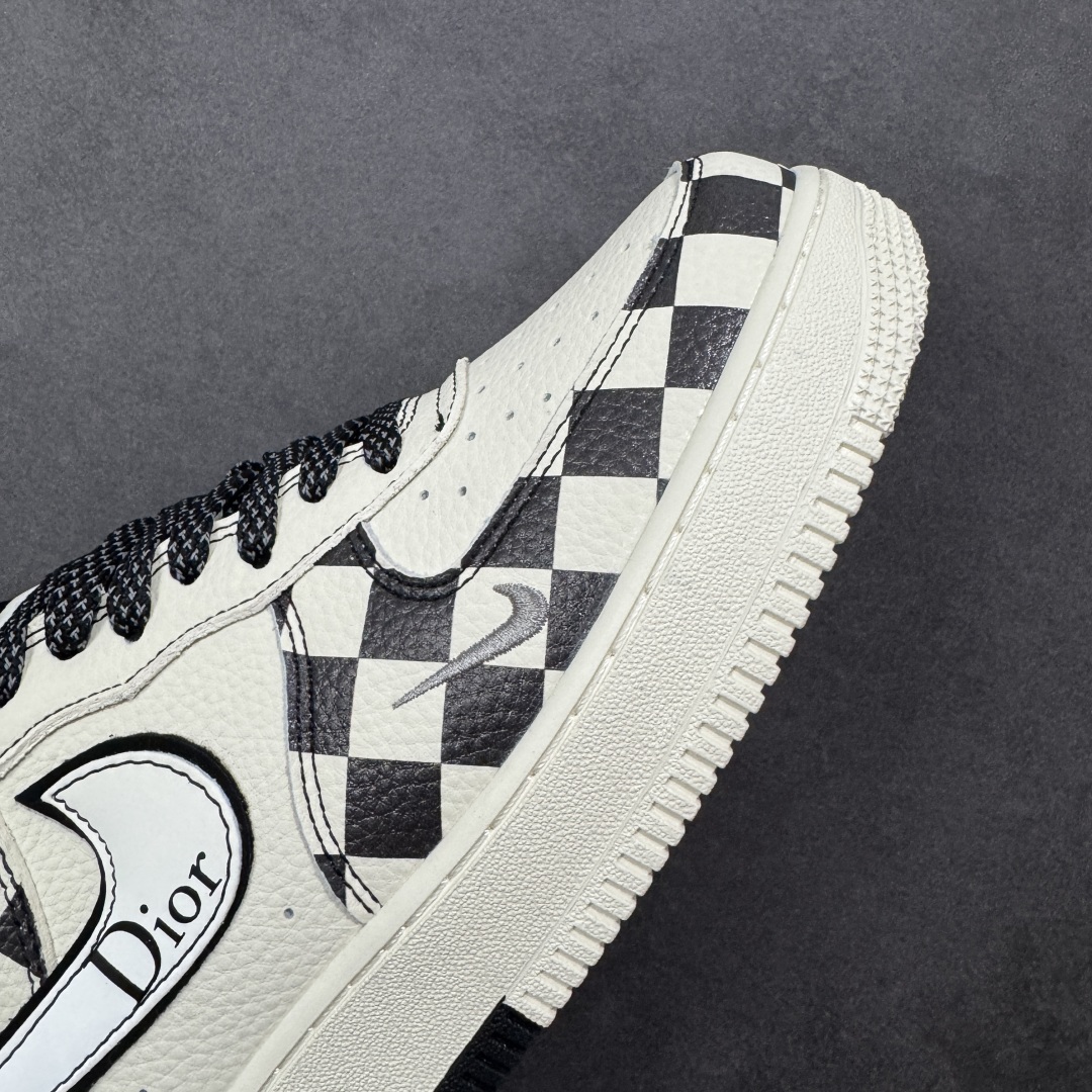 图片[5]-【定制版】Dior x Nk Air Force 1’07 定制配色 迪奥联名 空军一号低帮经典低帮休闲百搭板鞋 定制鞋盒 大厂流水作业生产 超高清洁度 皮料切割干净无任何毛边 内置蜂窝气垫 细节完美 货号：KJ1688-022  尺码：36 36.5 37.5 38 38.5 39 40 40.5 41 42 42.5 43 44 44.5 45 编码：HXSB310320-选品中心