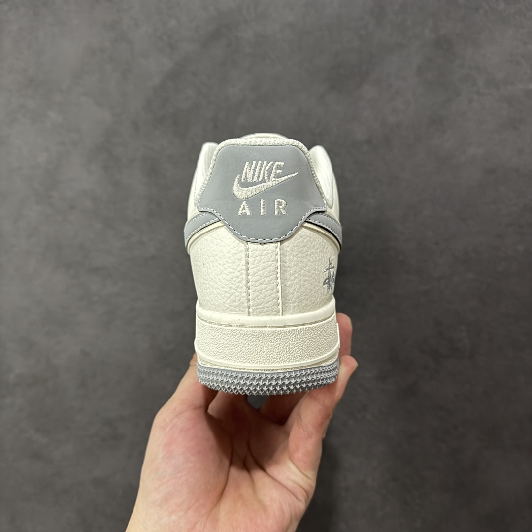 图片[4]-【定制版】Nike Air Force 1\’07 Low 斯图西 米灰小三勾 空军一号低帮休闲板鞋  #原楦头原纸板 原装鞋盒 定制五金配件 内置全掌气垫 原厂鞋底 货号：CS5288-040  尺码：36 36.5 37.5 38 38.5 39 40 40.5 41 42 42.5 43 44 44.5 45-选品中心