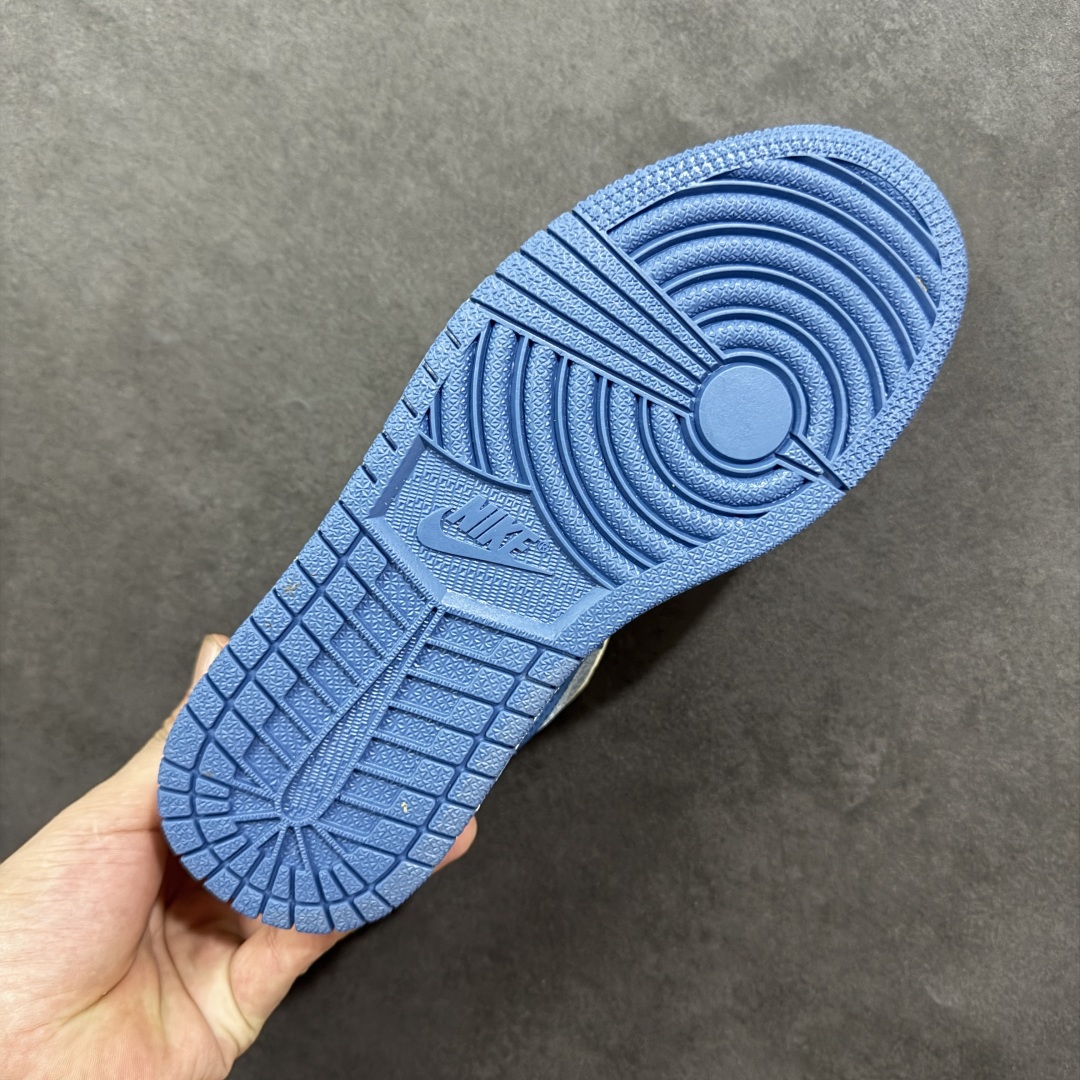 图片[9]-【定制版】高端定制Air Jordan 1 Low AJ1 乔1 “路易威登LV联名—灰牛仔深蓝钩 高端定制 低帮复古篮球鞋 #定制鞋盒 大厂纯原品质出货 超高清洁度 皮料切割干净无任何毛边 细节完美 货号：QD1988-003 尺码：36 36.5 37.5 38 38.5 39 40 40.5 41 42 42.5 43 44 44.5 45 编码：HXSB330340-选品中心