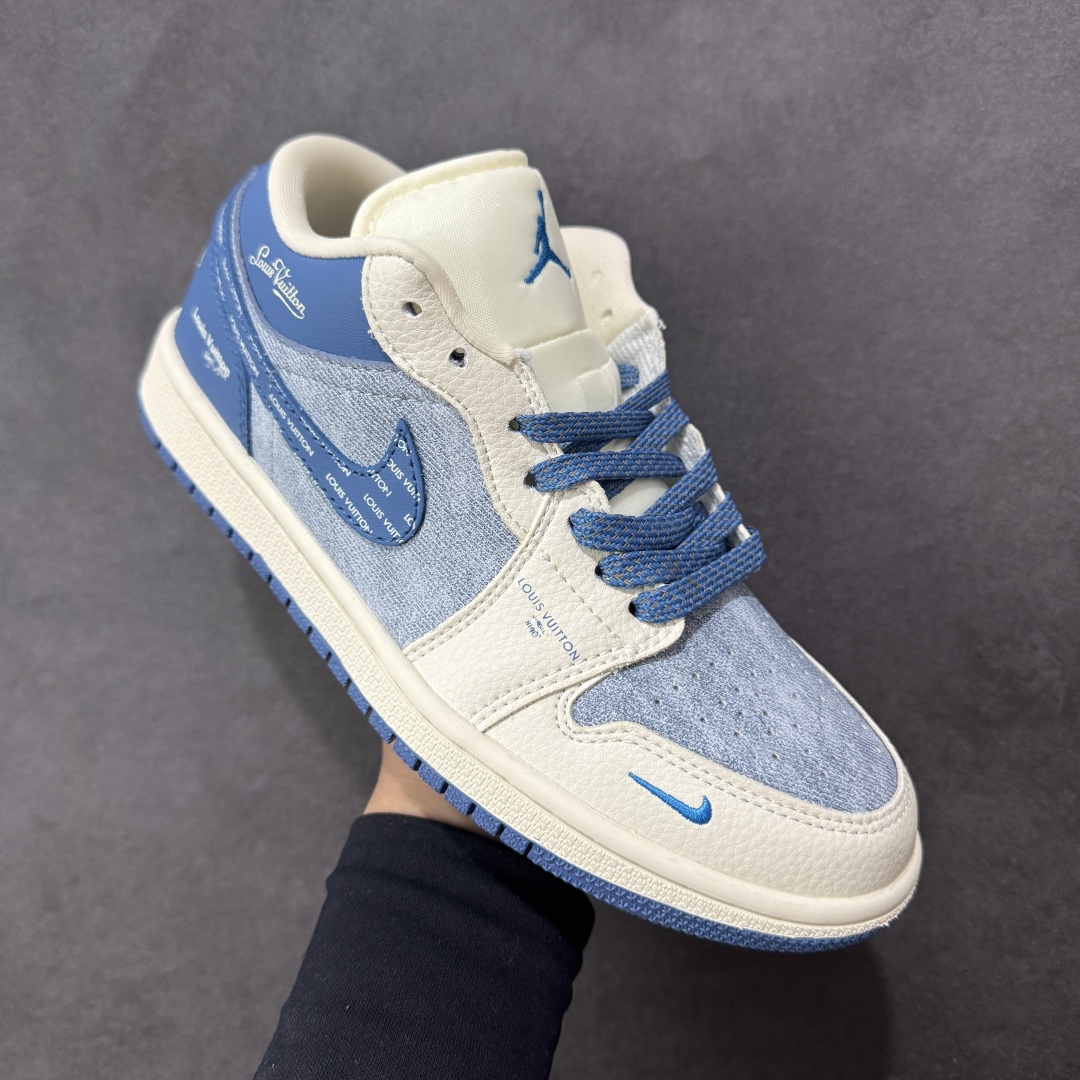 图片[3]-【定制版】高端定制Air Jordan 1 Low AJ1 乔1 “路易威登LV联名—灰牛仔深蓝钩 高端定制 低帮复古篮球鞋 #定制鞋盒 大厂纯原品质出货 超高清洁度 皮料切割干净无任何毛边 细节完美 货号：QD1988-003 尺码：36 36.5 37.5 38 38.5 39 40 40.5 41 42 42.5 43 44 44.5 45 编码：HXSB330340-选品中心