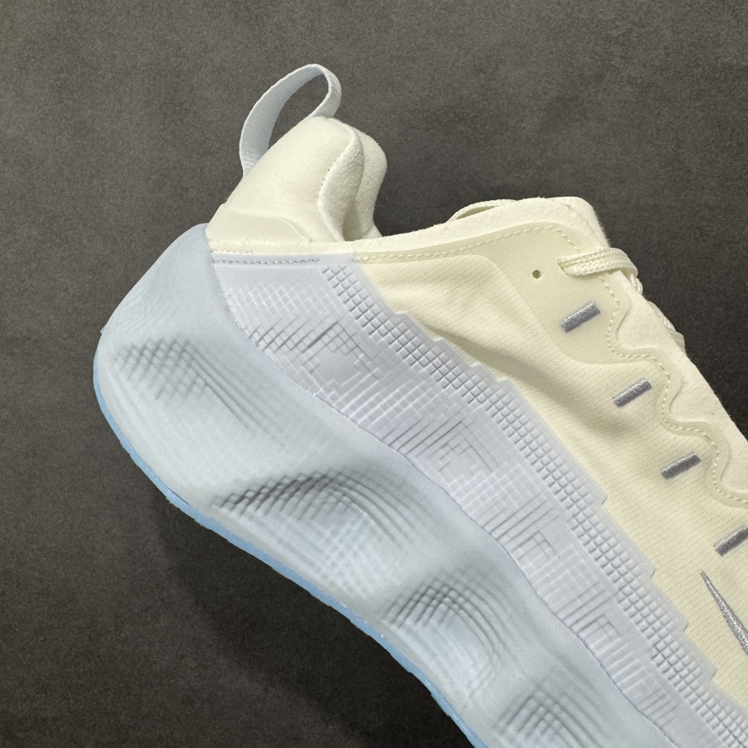 图片[6]-【公司级】HYEIN SEO x Nike Ava Rover Ava Rover 联名鞋 该鞋款采用流线型轮廓设计，鞋面结合 TPU 网格支撑结构，中底搭载 ReactX 泡棉材质，外底为 华夫底纹，整体呈现机能风风格。 设计风格：以流线型轮廓和轻薄物料鞋面为主，TPU 网格状支撑结构增强支撑性。 中底技术：采用 ReactX 泡棉材质，提供缓震性能。 外底设计：华夫底纹外底兼顾灵活度和抓地力。 货号：DX4215-205 尺码：36～45 编码：LNHA240250-选品中心