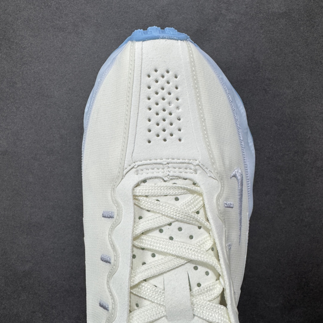 图片[8]-【公司级】HYEIN SEO x Nike Ava Rover Ava Rover 联名鞋 该鞋款采用流线型轮廓设计，鞋面结合 TPU 网格支撑结构，中底搭载 ReactX 泡棉材质，外底为 华夫底纹，整体呈现机能风风格。 设计风格：以流线型轮廓和轻薄物料鞋面为主，TPU 网格状支撑结构增强支撑性。 中底技术：采用 ReactX 泡棉材质，提供缓震性能。 外底设计：华夫底纹外底兼顾灵活度和抓地力。 货号：DX4215-205 尺码：36～45 编码：LNHA240250-选品中心