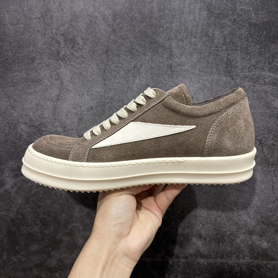 图片[2]-【XC2.0升级版】Rick Owens Vintage Low-Top Sneakers RO低帮系列暗黑高街经典增高休闲运动厚底板鞋 原厂皮批次上线 无需任何文案吹嘘！货硬就是王道！ 独家购入2025最新原鞋开发！重新调整最新批次细节！ 升级采用原厂粒面小牛皮打造！同步官方配备同规格材料布袋！标配原盒 加固硬盒外套 高标准出货！ PS：退换布袋丢失扣20 请知悉！ 尺码：38-45-选品中心
