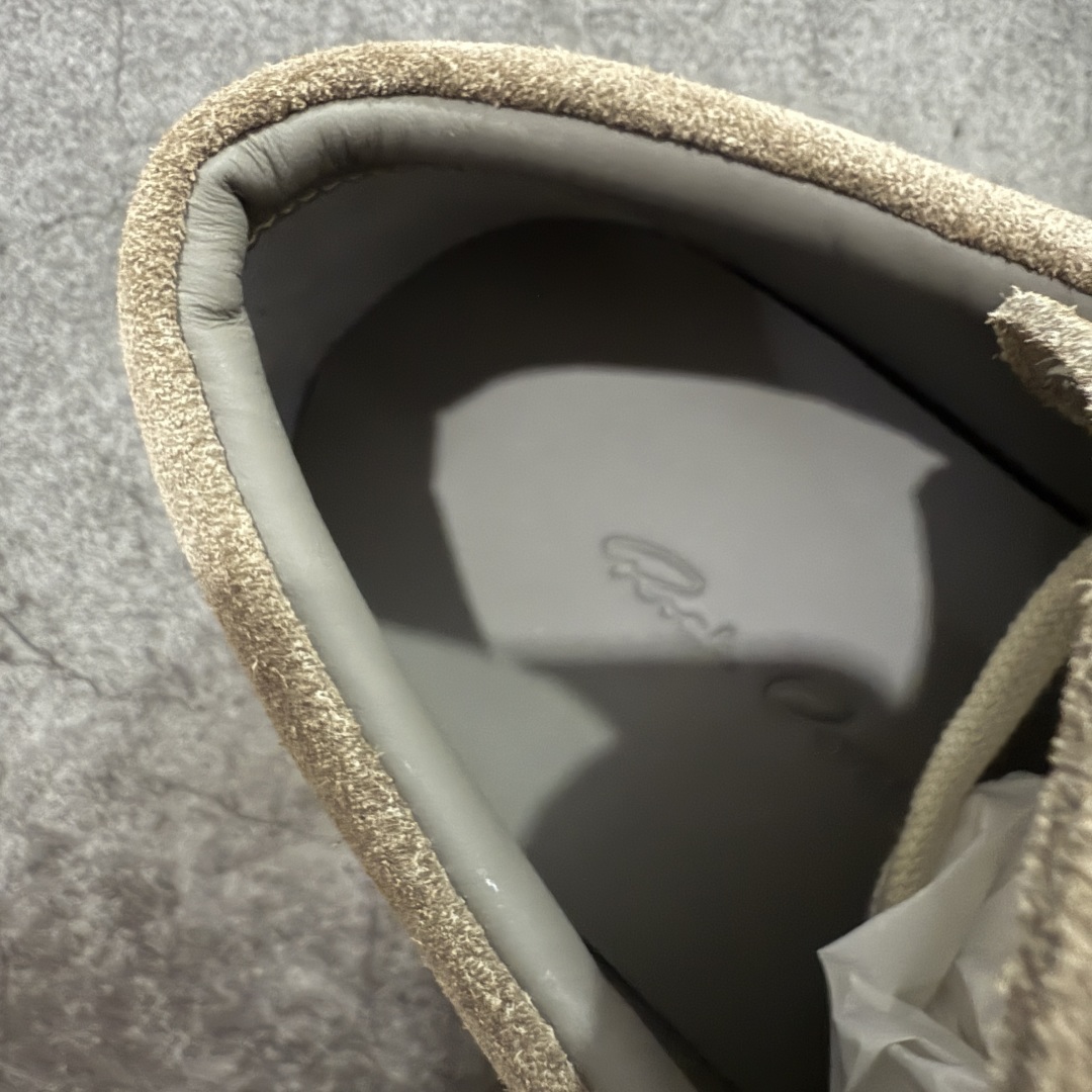 图片[7]-【XC2.0升级版】Rick Owens Vintage Low-Top Sneakers RO低帮系列暗黑高街经典增高休闲运动厚底板鞋 原厂皮批次上线 无需任何文案吹嘘！货硬就是王道！ 独家购入2025最新原鞋开发！重新调整最新批次细节！ 升级采用原厂粒面小牛皮打造！同步官方配备同规格材料布袋！标配原盒 加固硬盒外套 高标准出货！ PS：退换布袋丢失扣20 请知悉！ 尺码：38-45-选品中心