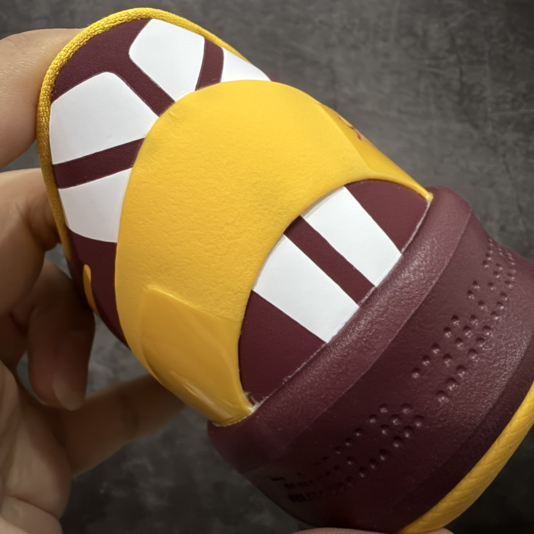 图片[2]-【GX绿x版本】NK Zoom Kobe Ⅷ System 科比8代复刻实战运动低帮文化篮球鞋 南加州PE款 HF7485 完美复刻公司货 React科技鞋垫加持 实战配置直接拉满 原楦纸板开发 鞋身流线型、后跟塑形 区分土肥圆 原厂针织鞋面一针一线匹配原版 全身鞋材卡料色独家定制 唯一万针立体刺绣SWOOSH 真实底模最大50.5 实战利器 专供海外市场 独立原厂模具 首批不拼图大几率过验 亲测已过 支持各种高强度实战 无需担心 补货周期极长 脚宽建议买大半码 科比系列前掌偏窄 支持七天无理由退换 尺码： 40 40.5 41 42 42.5 43 44 44.5 45 46 47.5 48.5 49.5 50.5-选品中心