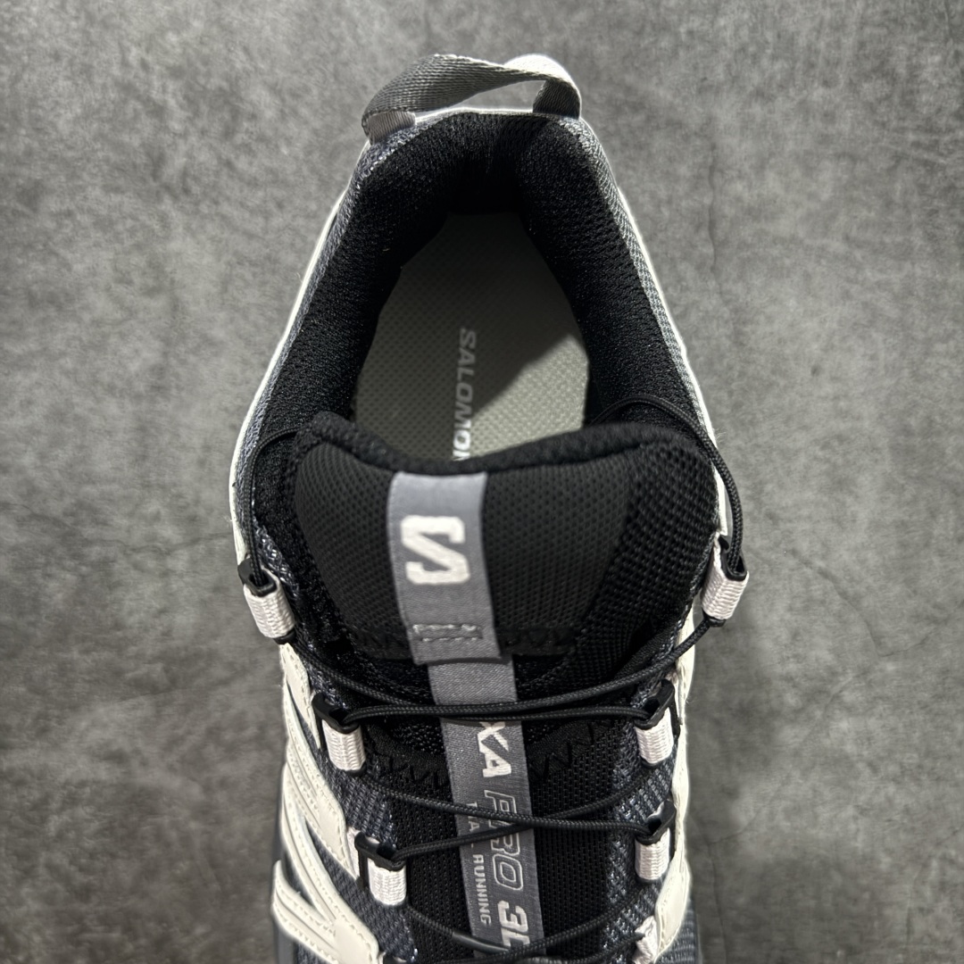 图片[8]-【S版纯原】SALOMON XA Pro 3D ADV 萨洛蒙潮流越野机能户外功能鞋 黑粉 491841 全新版本出货 性价比拉满 品质 细节 材料都是肉眼可以见！ 售前售后也是其它工厂无法匹敌！ 纯原外贸平台特供订单 耗时半年巨作 全套原纸板楦头开发 原厂特供网布配套加持 确保原汁原味 完美呈现版型 原档数据独家私模五层组合大底 男女鞋同步官方 原装Ortholite轻量化鞋垫 中底布带钢印编号 原厂TPU锁扣 进口港宝加持 后跟自然饱满 还原公司包裹性 鞋面采用SENSIFT贴合技术 全方位贴合包裹脚型 鞋跟部鞋底牵引设计 提供强大的抓地性能 更适应野外崎岖不平的道路 其3D ADVANCED CHASSIS底盘 材料轻量大化 钉齿设计更具稳定性 防护性 鞋底易磨损区运用CONTAGRIP高耐磨材料 应对城市硬质路面长距离跑考验 尺码：36 36.5 37.5 38 38.5 39 40 40.5 41 42 42.5 43 44 44.5 45-选品中心