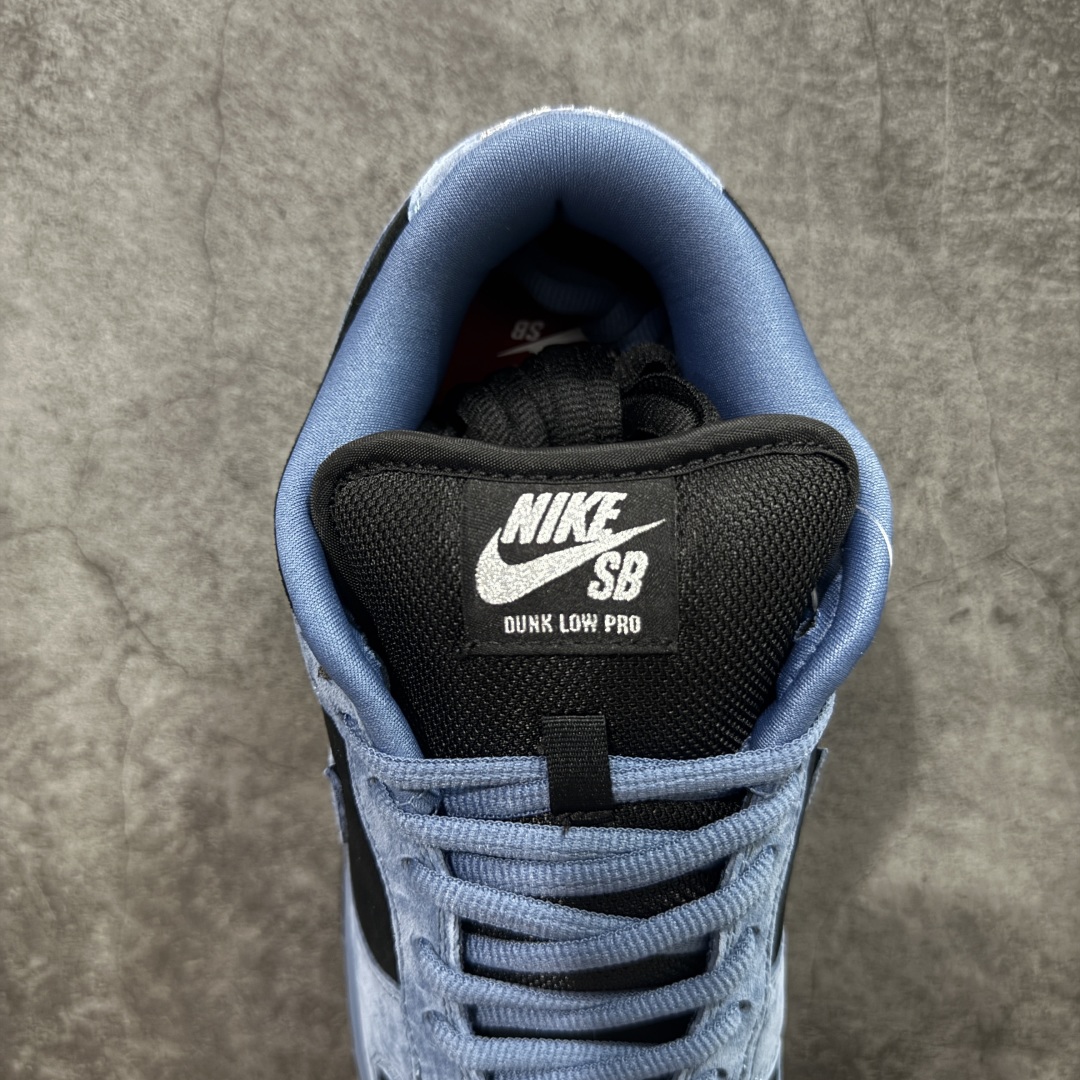 图片[8]-【纯原Z版】Supreme x NK Dunk Low 低帮Sup联名棕黄 货号：HQ8487-400 专业dunk大厂出品 品质第一梯队 原材料麂皮打造 原鞋开发 版型完美 全新 Supreme × Nike SB Dunk Low “94” Pack 终于要了 后跟“94”标注Supreme创立年份，中底联名Logo 情怀系列 尺码：36 36.5 37.5 38 38.5 39 40 40.5 41 42 42.5 43 44 44.5 45 46 46.5 47.5-选品中心