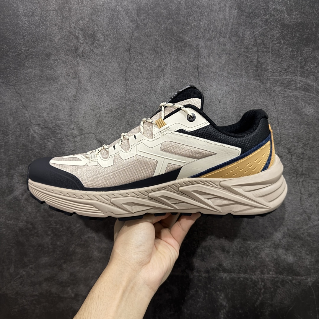 图片[2]-【莞产版本】凯乐石KAILAS 山行-2 GTX 运动户外抓地透气 跑山徒步鞋 凯乐石行云FLT徒步鞋满足了我对春日徒步的全部要求，走了一天都不想脱下来！非常非常的轻，抓地力强还非常防滑，跑跑跳跳都特别轻盈，走了一天也不觉得累。回弹力和支撑力都很好，一直走也没有觉得累。既防水又透气，让双脚保持干爽！ 尺码：39-45 编码： ABC320340-选品中心