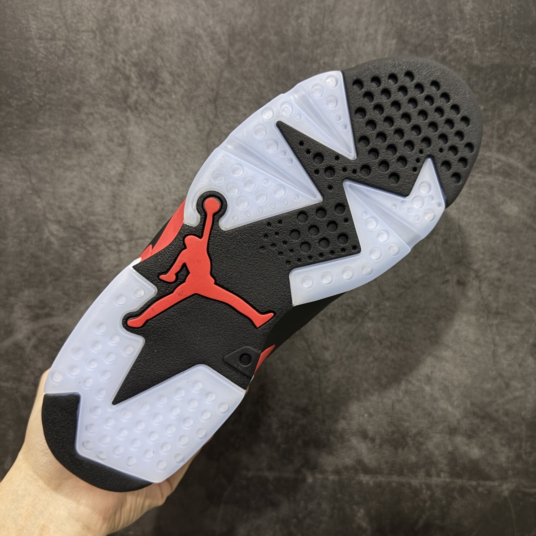 图片[9]-【DG2.0版本】Air Jordan AJ6 Retro 反转红外线2026复刻黑红 CT8529-001 高端零售裸鞋圈特供批次 SZ原厂全套原楦原纸板冲刀磨具开发 原厂皮料加持 原厂港宝加持定型后跟R度完美 同源原厂电绣 飞翼针数密度立体效果一致 百分百一致原鞋 原厂拉帮工艺 针距密度一致 后跟弧度收口自然不对折 极致一眼正品既视感 进口玻璃冲刀皮料裁剪零毛边 全鞋电脑针车工艺 品控清洁度最高QC检验标准 免检产品 原厂订购鞋盒、鞋标、防尘纸、鞋撑、鞋带 追求极致的原厂味道 尺码：40.5 41 42 42.5 43 44 44.5 45 46 47.5 48.5-选品中心