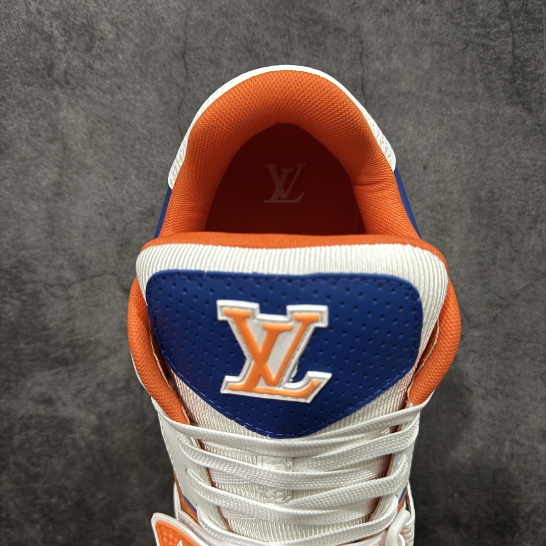 图片[8]-【广东纯原版本】Louis Vuitton Trainer lv时装走秀运动鞋 完美鞋型超高的清洁度 零毛边线头瑕疵 全套原楦原纸版原鞋开模 全网最具灵魂的版型 正确原装黄色鞋盒 正确中底印花 鞋面印花3D高频深度立体 全鞋电脑针车 紧密相连 针距密度一致 环保乳胶注塑鞋垫 厚度脚感还原原版 皮面裁剪部位 统一油边封口工艺 原装橡胶大底含胶量大底组合零偏差 专柜全套包装 防尘袋 说明书 质保卡 男女鞋 尺码：38 39 40 41 42 43 44 45-选品中心