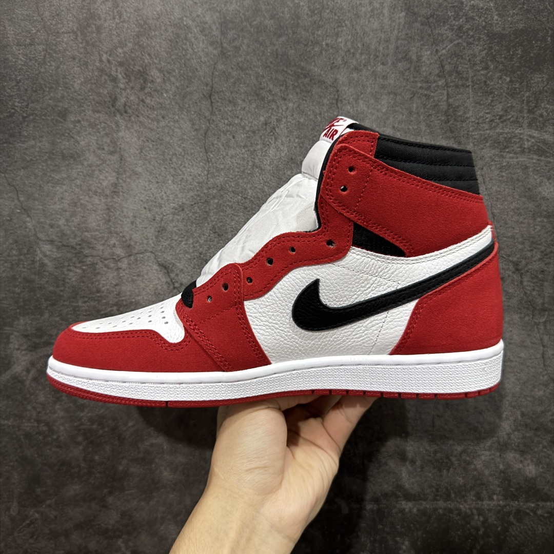 图片[2]-【Ljr特供】Travis Scott x Air Jordan AJ1 High OG SP TS联名红白倒钩高帮 DH3277-601 全新改良批次 圈内最强倒钩系列 高端零售裸鞋圈特供批次 SZ原厂全套原楦原纸板冲刀磨具开发 原厂皮料加持 原厂港宝加持定型后跟R度完美 同源原厂电绣 飞翼针数密度立体效果一致 百分百一致原鞋 原厂拉帮工艺 针距密度一致 后跟弧度收口自然不对折 极致一眼正品既视感 进口玻璃冲刀皮料裁剪零毛边 全鞋电脑针车工艺 品控清洁度最高QC检验标准 免检产品 原厂订购鞋盒、鞋标、防尘纸、鞋撑、鞋带 追求极致的原厂味道 尺码：40.5 41 42 42.5 43 44 44.5 45 46 47.5 48.5-选品中心