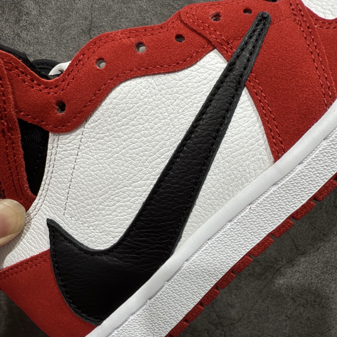图片[4]-【Ljr特供】Travis Scott x Air Jordan AJ1 High OG SP TS联名红白倒钩高帮 DH3277-601 全新改良批次 圈内最强倒钩系列 高端零售裸鞋圈特供批次 SZ原厂全套原楦原纸板冲刀磨具开发 原厂皮料加持 原厂港宝加持定型后跟R度完美 同源原厂电绣 飞翼针数密度立体效果一致 百分百一致原鞋 原厂拉帮工艺 针距密度一致 后跟弧度收口自然不对折 极致一眼正品既视感 进口玻璃冲刀皮料裁剪零毛边 全鞋电脑针车工艺 品控清洁度最高QC检验标准 免检产品 原厂订购鞋盒、鞋标、防尘纸、鞋撑、鞋带 追求极致的原厂味道 尺码：40.5 41 42 42.5 43 44 44.5 45 46 47.5 48.5-选品中心