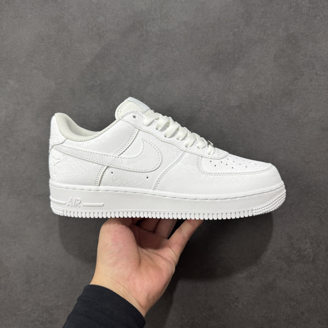 【公司级】Kobe x NK Air Force 1 Low 空军一号低帮科比限定白色曼巴精神 #原楦头原纸板 原装鞋盒 内置全掌气垫 原厂鞋底 货号:IB0018-100 尺码:35.5-47带半码 编码:GLB220230-选品中心