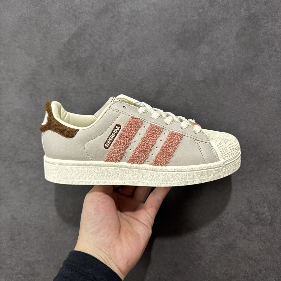 【公司级】AD Originals Superstar 2 贝壳头 原装公司级 采用全新头层拼接皮革材质 后跟采用特色3D立体印字 渠道正品订单 诠释市场最高工艺水平 全鞋进口头层皮料打造。区别市面普通真标版本,进出专柜无压力 货号:JR6986 尺码:36-40-选品中心