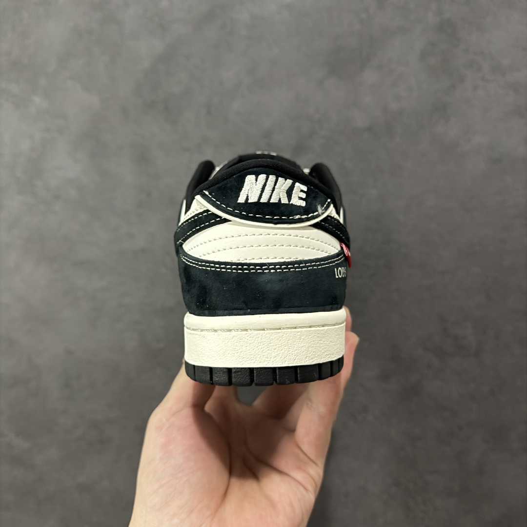 图片[4]-【定制版】Nike SB Dunk Low“LV联名——双勾信花” 周年高端定制 低帮休闲板鞋 定制鞋盒 大厂纯原品质出货 超高清洁度 皮料切割干净无任何毛边 细节完美 货号：CX5050-Y22 尺码： 36 36.5 37.5 38 38.5 39 40 40.5 41 42 42.5 43 44 44.5 45-选品中心