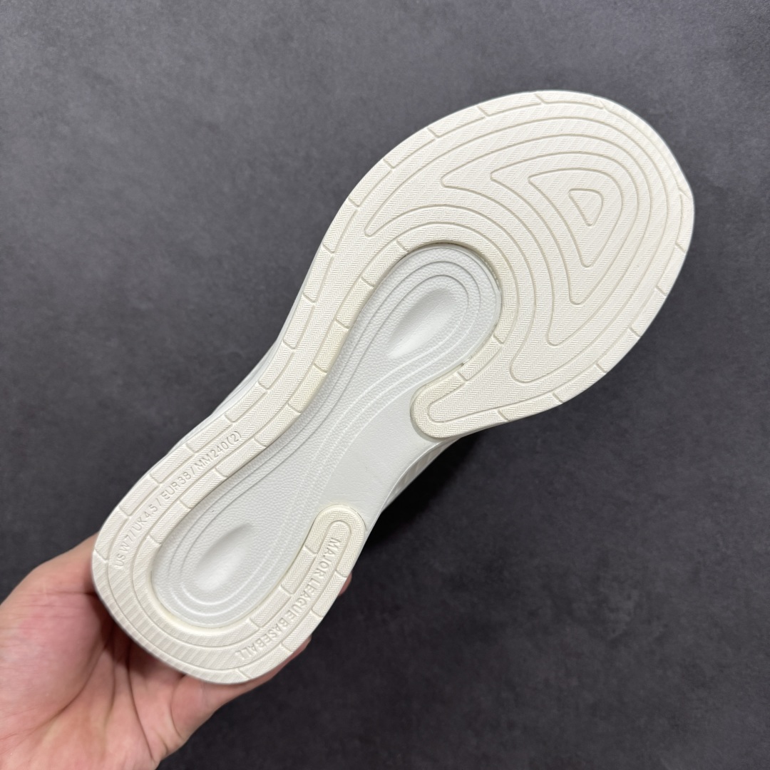 图片[9]-福利特价【纯原特价】MLB ATHFLOW 透气网面系列 2025春季新款 时尚轻便透气运动鞋 安全防撞包裹鞋头 符合人体结构 精心设计 行走柔软触感 后跟加厚 呵护脚后跟 轻松穿脱不磨脚 柔软减震 减少足部负担 大底纹路有效提升防滑性能 货号： 3ASHATF3N 尺码：35-45-选品中心