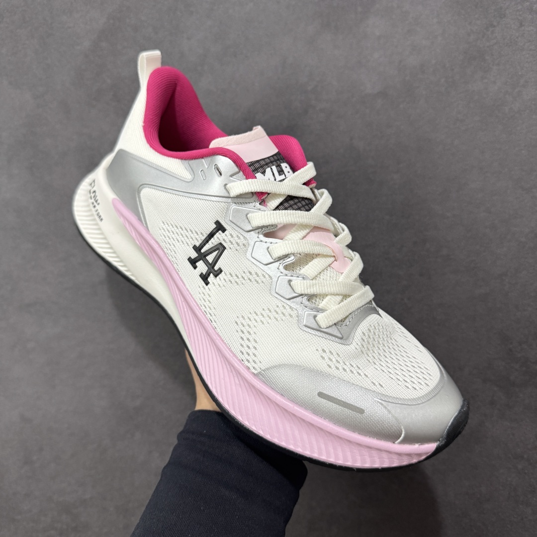 图片[3]-福利特价【纯原特价】MLB ATHFLOW 透气网面系列 2025春季新款 时尚轻便透气运动鞋 安全防撞包裹鞋头 符合人体结构 精心设计 行走柔软触感 后跟加厚 呵护脚后跟 轻松穿脱不磨脚 柔软减震 减少足部负担 大底纹路有效提升防滑性能 货号： 3ASHATF3N 尺码：35-45-选品中心