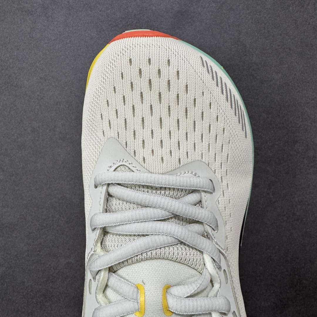 图片[8]-【公司级】Altra奥创 WVIA OLYMPUS缓震回弹轻量跑鞋男女减震透气跑鞋 Altra是来自美国的世界十大跑鞋品牌之一，宽鞋楦，零落差的设计，太适合亚洲人的脚型了，太舒服了！最新款轻量缓冲全能跑鞋，高级缓震，适用于跑步训练、马拉松、健身、日常。 尺码：36 36.5 37.5 38 38.5 39 40 40.5 41 42 42.5 43 44 45 46 47 编码：LNHB240250-选品中心