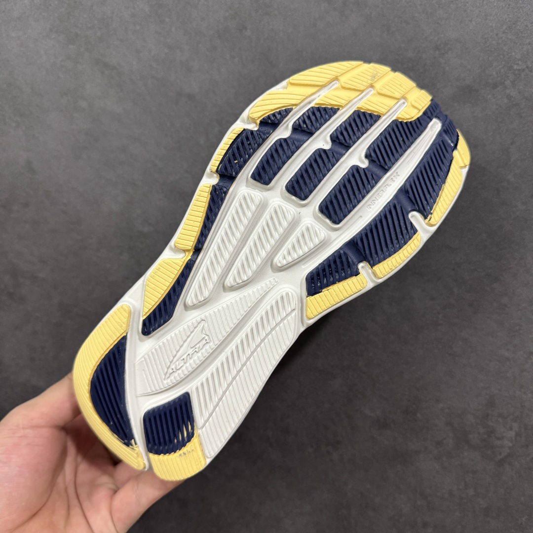 图片[9]-【公司级】Altra奥创 WVIA OLYMPUS缓震回弹轻量跑鞋男女减震透气跑鞋 Altra是来自美国的世界十大跑鞋品牌之一，宽鞋楦，零落差的设计，太适合亚洲人的脚型了，太舒服了！最新款轻量缓冲全能跑鞋，高级缓震，适用于跑步训练、马拉松、健身、日常。 尺码：36 36.5 37.5 38 38.5 39 40 40.5 41 42 42.5 43 44 45 46 47 编码：LNHB240250-选品中心