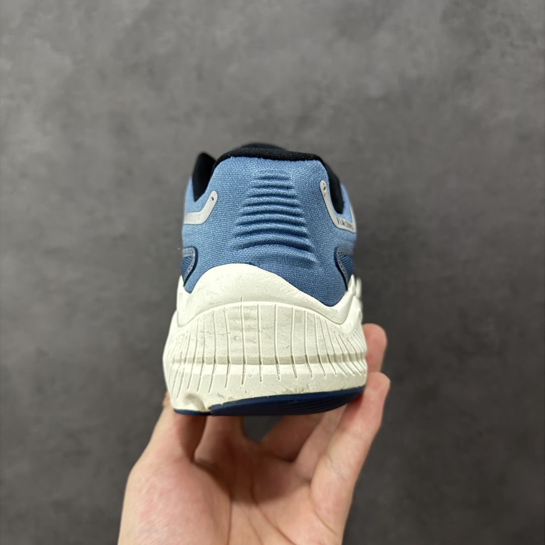 图片[4]-【公司级】Altra奥创 WVIA OLYMPUS缓震回弹轻量跑鞋男女减震透气跑鞋 Altra是来自美国的世界十大跑鞋品牌之一，宽鞋楦，零落差的设计，太适合亚洲人的脚型了，太舒服了！最新款轻量缓冲全能跑鞋，高级缓震，适用于跑步训练、马拉松、健身、日常。 尺码：36 36.5 37.5 38 38.5 39 40 40.5 41 42 42.5 43 44 45 46 47 编码：LNHB240250-选品中心