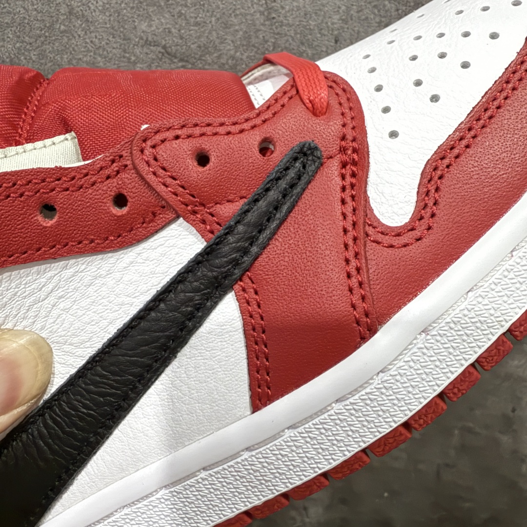 图片[4]-【莞顶LJR版本】Travis Scott x Air Jordan AJ1 Low OG SP TS联名倒钩低帮 DM7866-101 市场风向标版本 圈内最强倒钩系列 高端零售裸鞋圈特供批次 产品品控稳定性领先行业 SZ原厂全套原楦原纸板冲刀磨具开发 原厂皮料加持 原厂港宝加持定型后跟R度完美 同源原厂电绣 鬼脸飞翼针数密度立体效果一致 百分百一致原鞋 原厂拉帮工艺 针距密度一致 后跟弧度收口自然不对折 极致一眼正品既视感 进口玻璃冲刀皮料裁剪零毛边 全鞋电脑针车工艺 品控清洁度最高QC检验标准 免检产品 原厂订购鞋盒、鞋标、防尘纸、鞋撑、鞋带 追求极致的原厂味道 尺码：36 36.5 37.5 38 38.5 39 40 40.5 41 42 42.5 43 44 44.5 45 45.5 46 47.5 48.5-选品中心