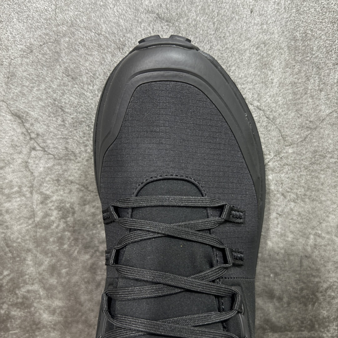 图片[5]-【莞产版本】MAMMUT猛犸象 Aenergy 舒适时尚 耐磨防滑 低帮 徒步鞋 男款 黑色 轻量化舒适性和专业性能于一体的户外徒步鞋 特别适合短距离徒步和快速穿行 FLEXTRON波形弹性中底技术：提供动态支撑与能量回馈，连续徒步15公里后脚掌无明显酸痛感 鳞片状Vibram大底 齿深4mm，抓地力强 在湿滑岩石 松软泥土等复杂地形表现出色 尺码： 39 40 41 42 43 44 45 编码： ABB360370-选品中心