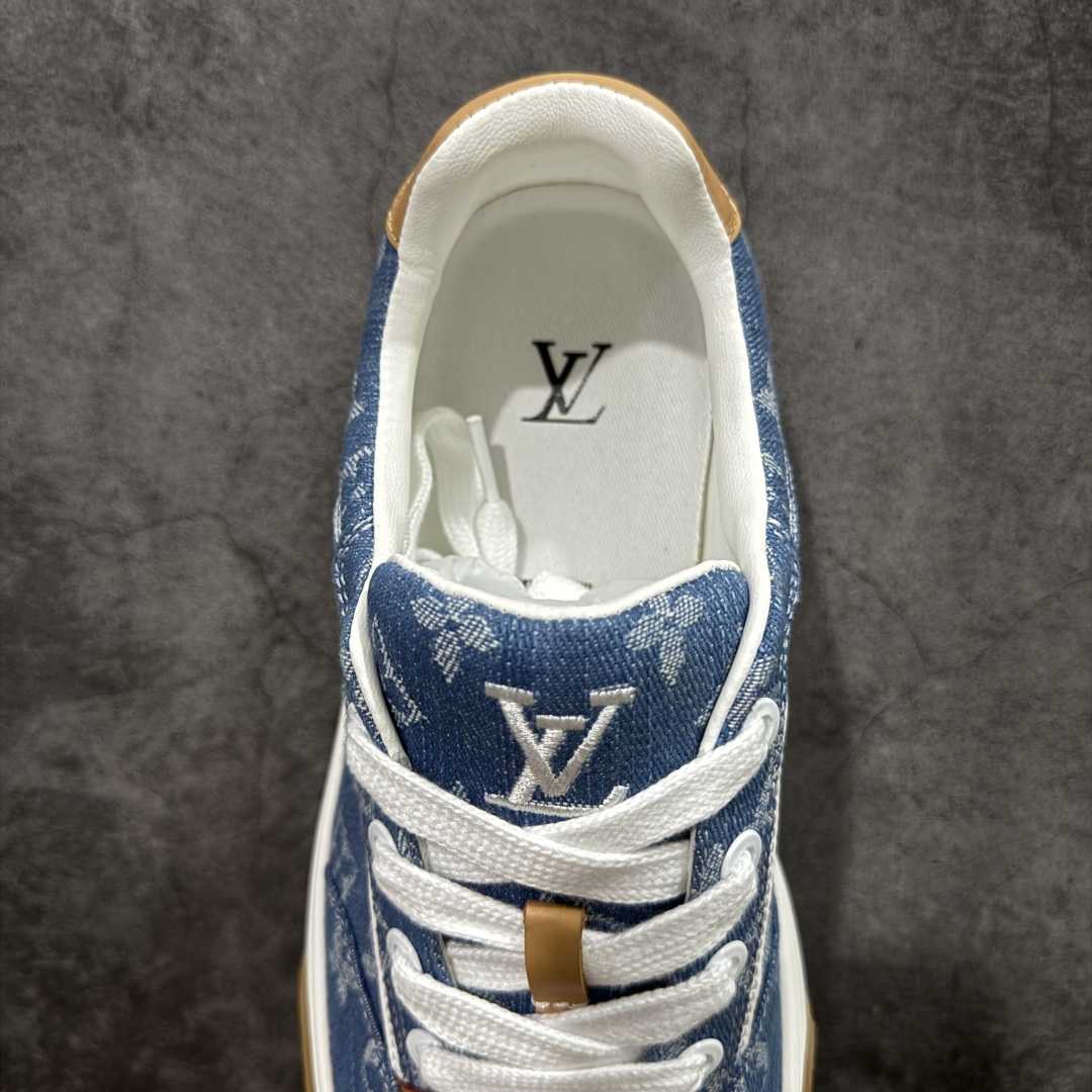 图片[8]-【广东纯原版本】LOUIS VUITTON skate sneaker 2026 秋冬男士系列 Classic 牛皮革 圆头系带 低帮 生活休闲鞋 原版开发 市面唯一正确版本 原版购入开发 欢迎对比 运动鞋于 2025 秋冬男士系列初次亮相 以光滑牛皮革塑造考究设计 可轻松融入各式造型 瞩目 LV 字母标注鞋侧 轻盈橡胶外底点缀 Vuitton 标识 材料使用原版定制进口头层牛皮 内里使用原版进口透气网里 原版开模橡胶发泡材质大底 内增高4CM 尺码：39-45-选品中心