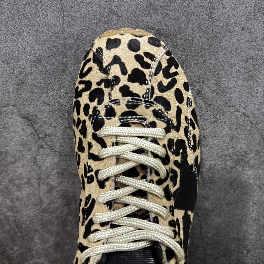 图片[5]-【广东纯原版本】GGDB Golden Goose 26ss春夏马拉松系列暴走鞋 Marathon Speed-70年代美式田径风以简约线条勾勒速度美学，轻薄鞋款突破传统束缚。尼龙面与皮革拼接，既轻盈又透气，完美诠释竞技精神。低帮设计解放脚踝，流线型鞋底提升抓地力。明快配色彰显活力，将赛场激情融入日常穿搭。这一风格至今仍是运动美学的经典范式，见证着田径文化的永恒魅力。 鞋面：牛皮 内里：牛皮 大底：进口橡胶底 尺码：35-40-选品中心