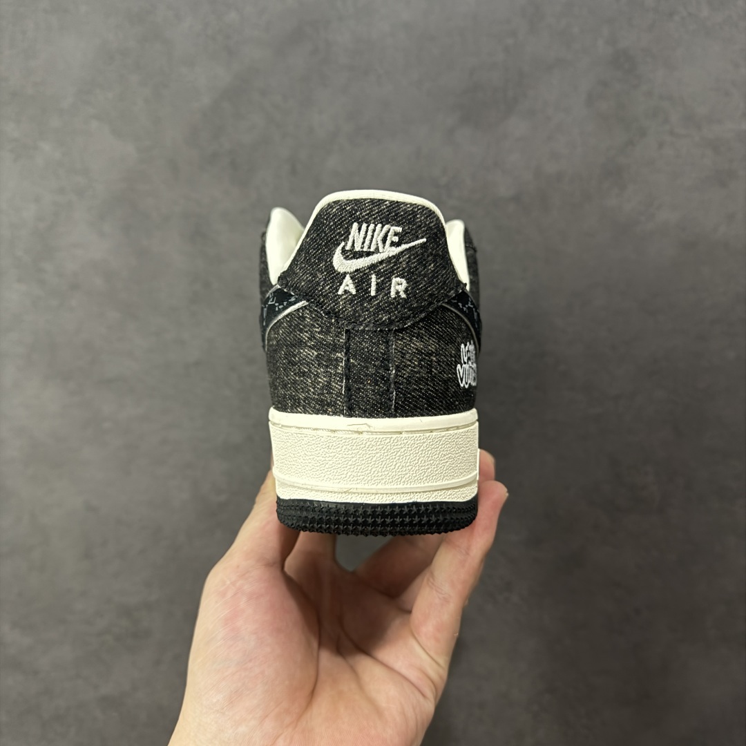 图片[4]-【定制版】Nike Air Force 1\’07 Low LV联名 双色底黑牛仔 高级定制 空军一号低帮休闲板鞋 DX1888-097  #原楦头原纸板 高级牛仔 高端定制鞋盒 原厂鞋底 超高清洁度 细节完美  尺码：36 36.5 37.5 38 38.5 39 40 40.5 41 42 42.5 43 44 44.5 45 编码：HXSB310320-选品中心