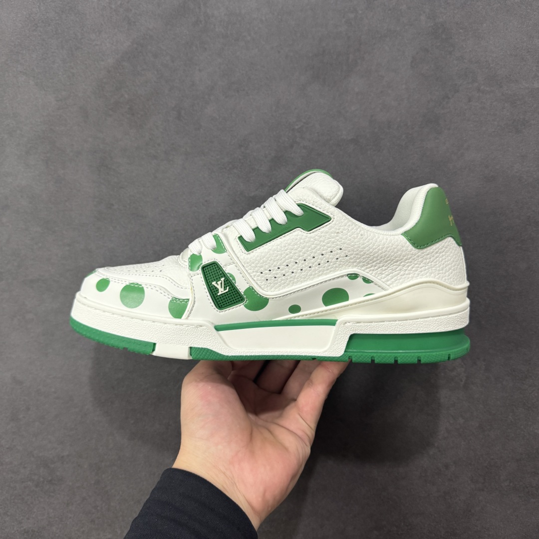 图片[2]-【头层礼盒版】Louis Vuitton LV Trainer 路易威登 驴牌 L家 情侣款 休闲 运动鞋 滑板鞋 广东大厂出品 头层皮料 高版本 极具性价比 做工版型到位 高清洁度 不偷工减料 非常推荐 尺码：35-46-选品中心