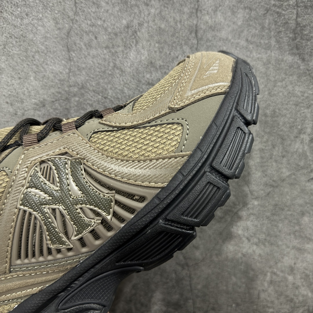 图片[6]-【纯原版】韩国洋基队NY大标潮流老爹鞋 MLB Trophy Runner 小白鞋复古轻便增高运动鞋新款绑带时尚潮流百搭 原材料打造 原楦原档案数据开发版型 完美鞋头弧度/后套收口效果🆚市面文案版本‼️ 原厂立体填充鞋舌海绵 中底注胶孔原数据开发模具大底 原厂转印标 保证不掉字 内增高6cm 原厂1：1模具开发 原厂进口纳米材质 原厂 全套手提袋 原盒雷射防伪标包装 天猫订单品质 官网尺码35 36 36.5 37.5 38 38.5 39 40 40.5 41 42 42.5 43 44 45-选品中心