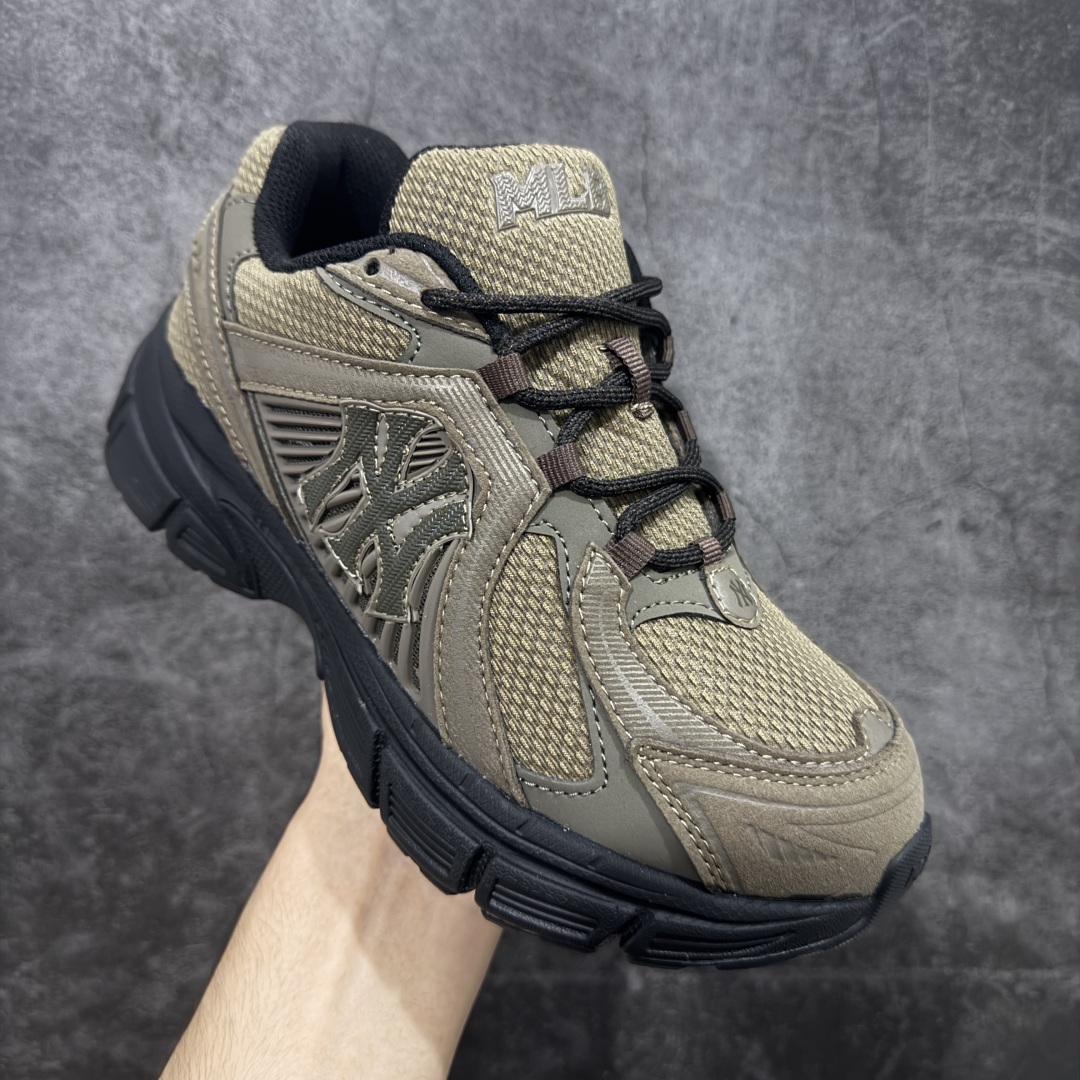 图片[3]-【纯原版】韩国洋基队NY大标潮流老爹鞋 MLB Trophy Runner 小白鞋复古轻便增高运动鞋新款绑带时尚潮流百搭 原材料打造 原楦原档案数据开发版型 完美鞋头弧度/后套收口效果🆚市面文案版本‼️ 原厂立体填充鞋舌海绵 中底注胶孔原数据开发模具大底 原厂转印标 保证不掉字 内增高6cm 原厂1：1模具开发 原厂进口纳米材质 原厂 全套手提袋 原盒雷射防伪标包装 天猫订单品质 官网尺码35 36 36.5 37.5 38 38.5 39 40 40.5 41 42 42.5 43 44 45-选品中心