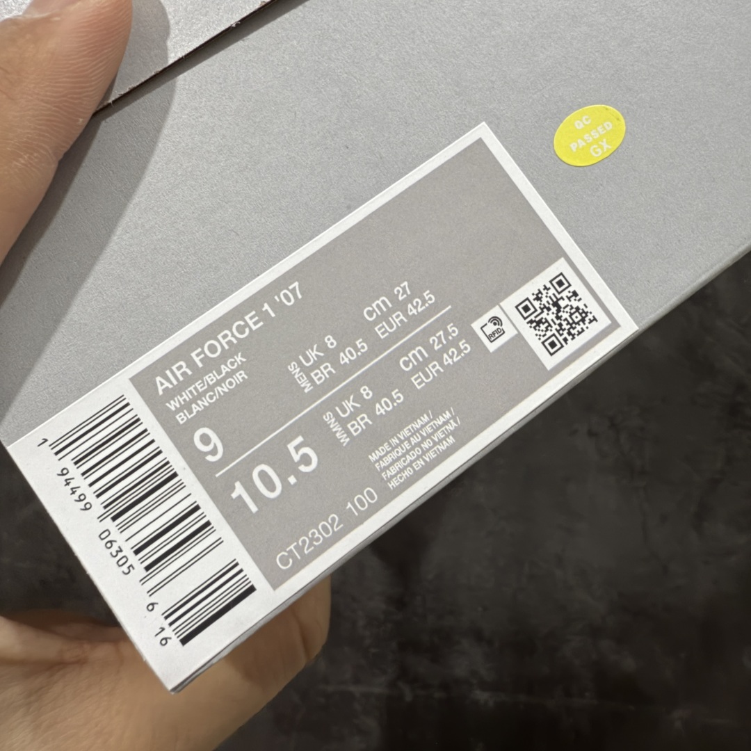 图片[9]-【GX2.0纯原】NK Air Force 1 Low \’07 空军一号低帮经典板鞋 白黑 CT2302-100 顶级空军 皮料质感可媲美原版 细节吊打市场其他代号版本 全鞋电脑针车 工整有序 原厂港宝加持完美还原灵魂版型 原盒原配从里到外百分百还原 原厂全头层原厂皮料 原标原盒 内置Sole气垫 中底白色背胶 中底划线 已经无限的接近公司 原厂楦头 原厂刺绣 后跟弧度修正 正确中底四线防伪 尺码：36 36.5 37.5 38 38.5 39 40 40.5 41 42 42.5 43 44 44.5 45 46-选品中心