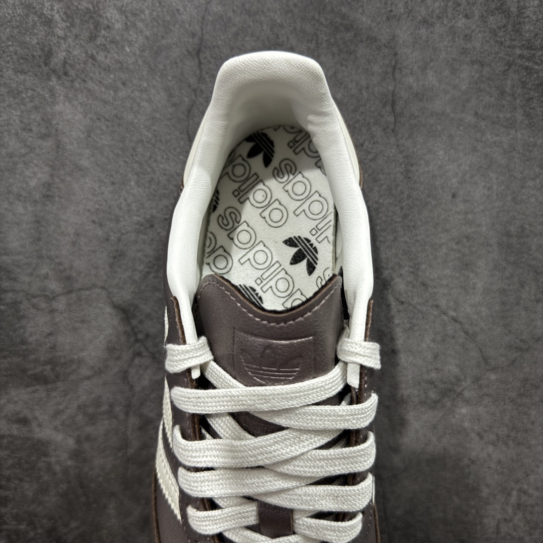 图片[8]-【RS纯原】Adidas Originals Samba OG桑巴舞系列绅士德训足球风百搭低帮休闲运动板鞋 JI4219 市面顶级品质 此版鞋身全部采用进口原厂头层皮 原厂头层 区分市面偷工减料！ 这款桑巴鞋展示了高质量的工艺 带有装饰的超锁缝制和无缝的手感 柔软、柔软的皮革造型和标志性的3条纹完成了精致的外观 正规合身鞋带 鞋面上有绒面鞋垫 橡胶鞋底 享受正畸套筒软感 自50年代首次亮相以来就一直在赢得粉丝的青睐 尺码：36 36.5 37.5 38 38.5 39 40 40.5 41 42 42.5 43 44 44.5 45-选品中心